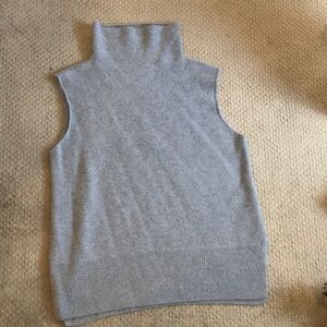 Vince 100% cashmere high neck sweater